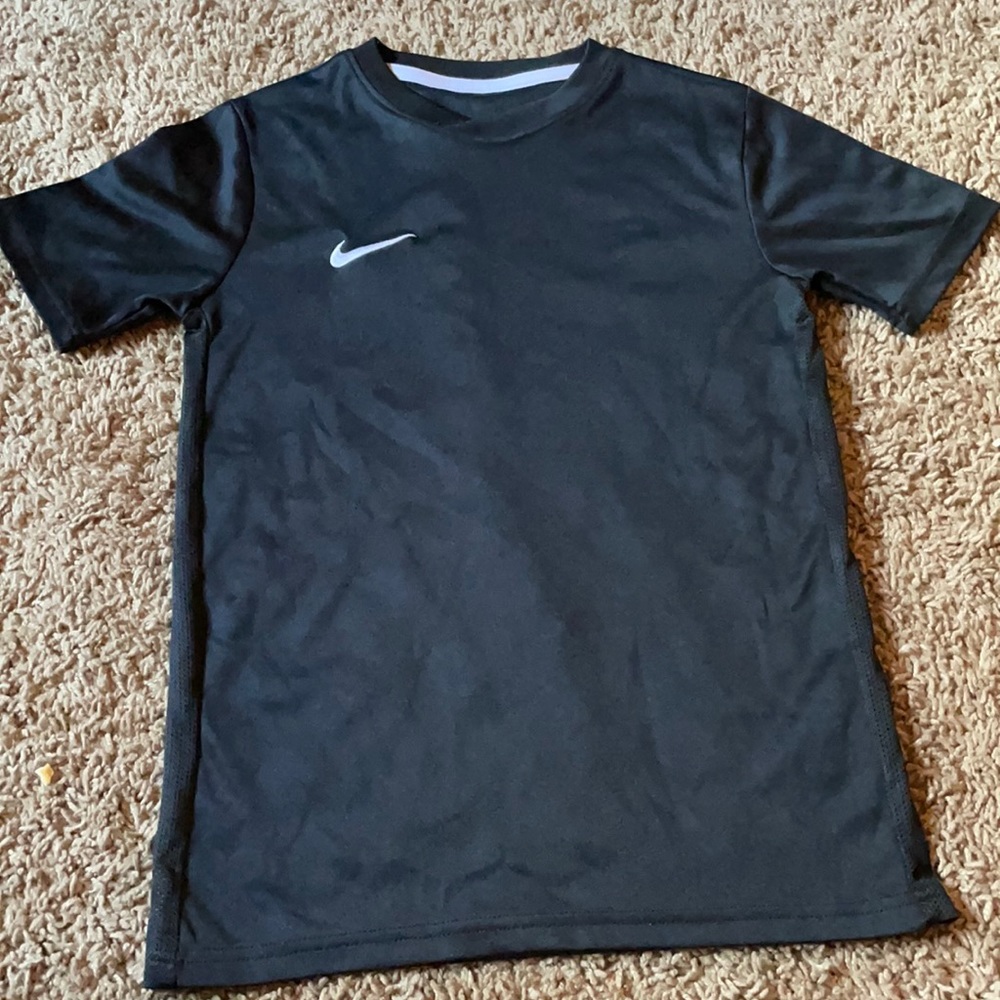 Boys Nike Tee